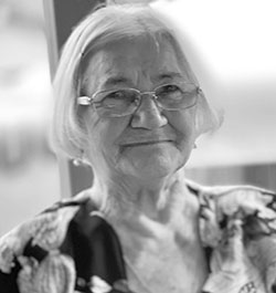 özv. CSISZÉR KATALIN 